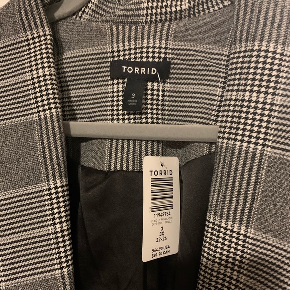 NWT PLAID OPEN FRONT BLAZER - Picture 5 of 6